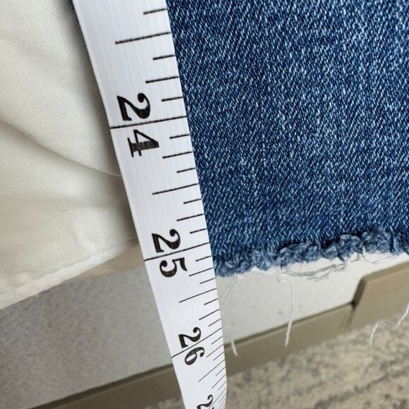 Old Navy Rockstar Super Skinny Blue Jeans - Picture 8 of 9